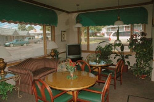 Willmar Lakeview Inn מראה חיצוני תמונה