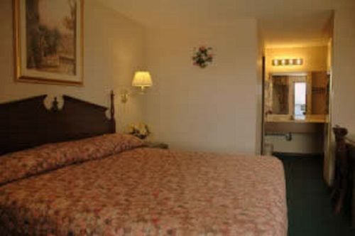 Willmar Lakeview Inn מראה חיצוני תמונה